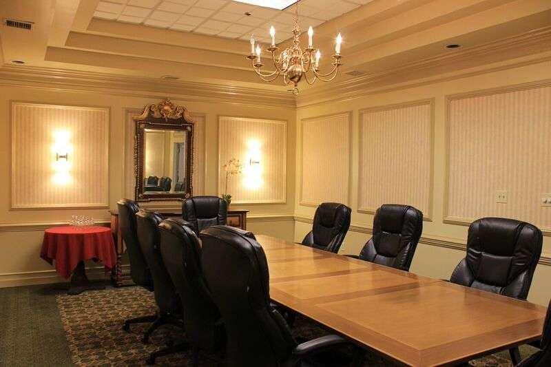 Ramada By Wyndham Gainesville Esterno foto
